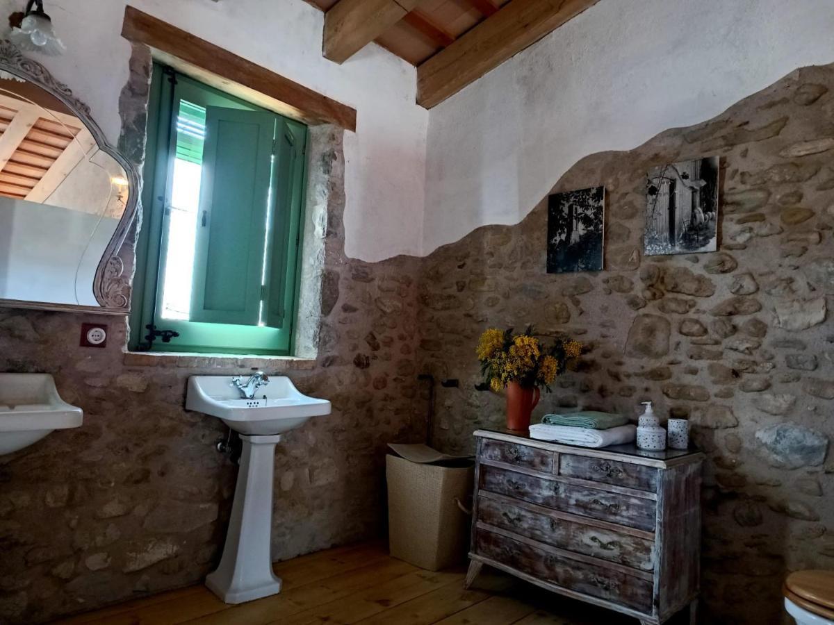 Vivalidays Casa Rural Anna Mieres Gerona Exterior photo